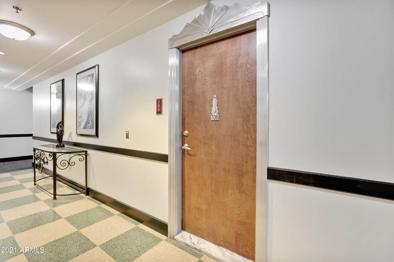 114 Adams Street - Photo 1