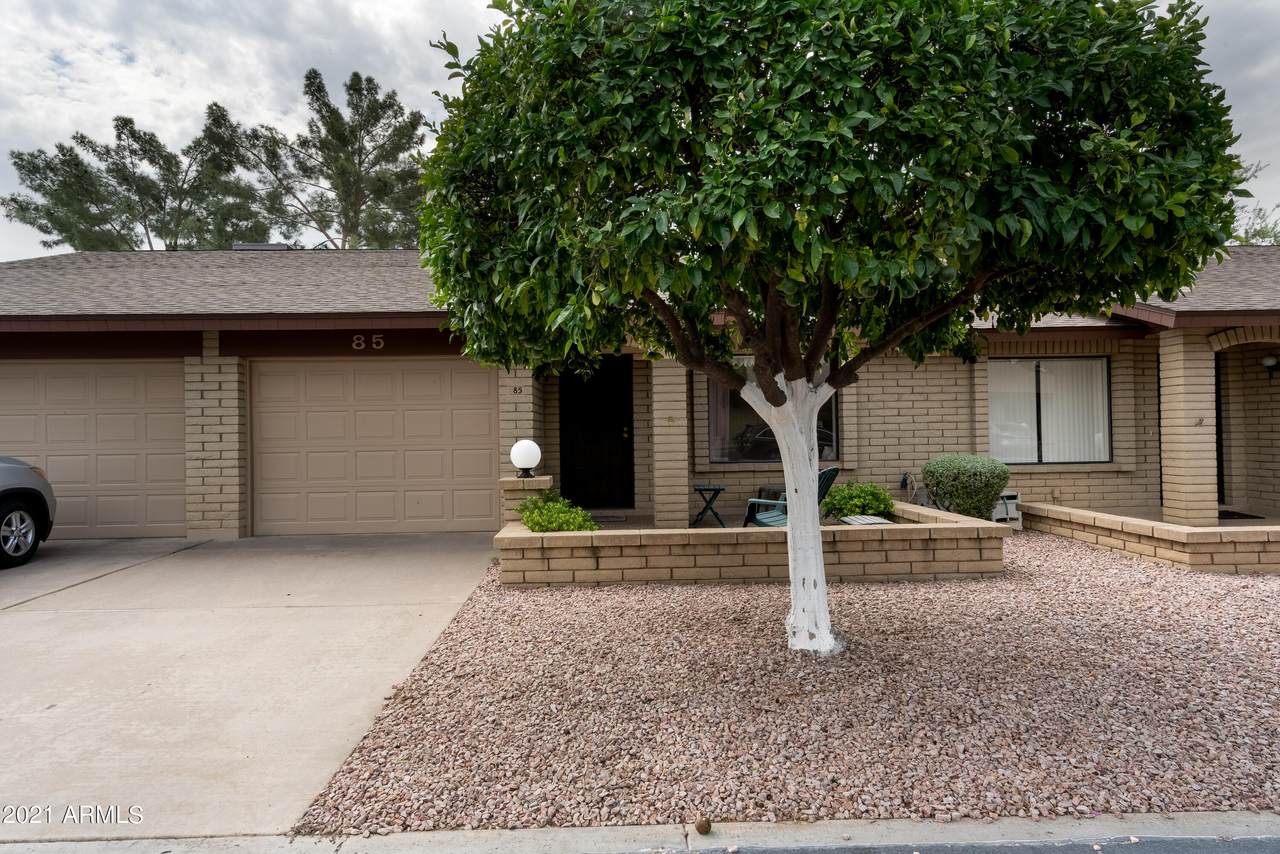 2064 Farnsworth Drive - Photo 1