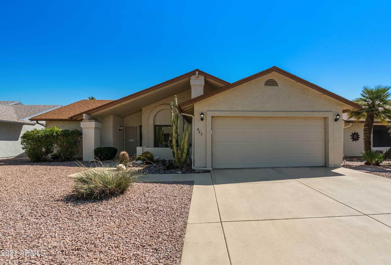 925 78TH Street - Photo 1