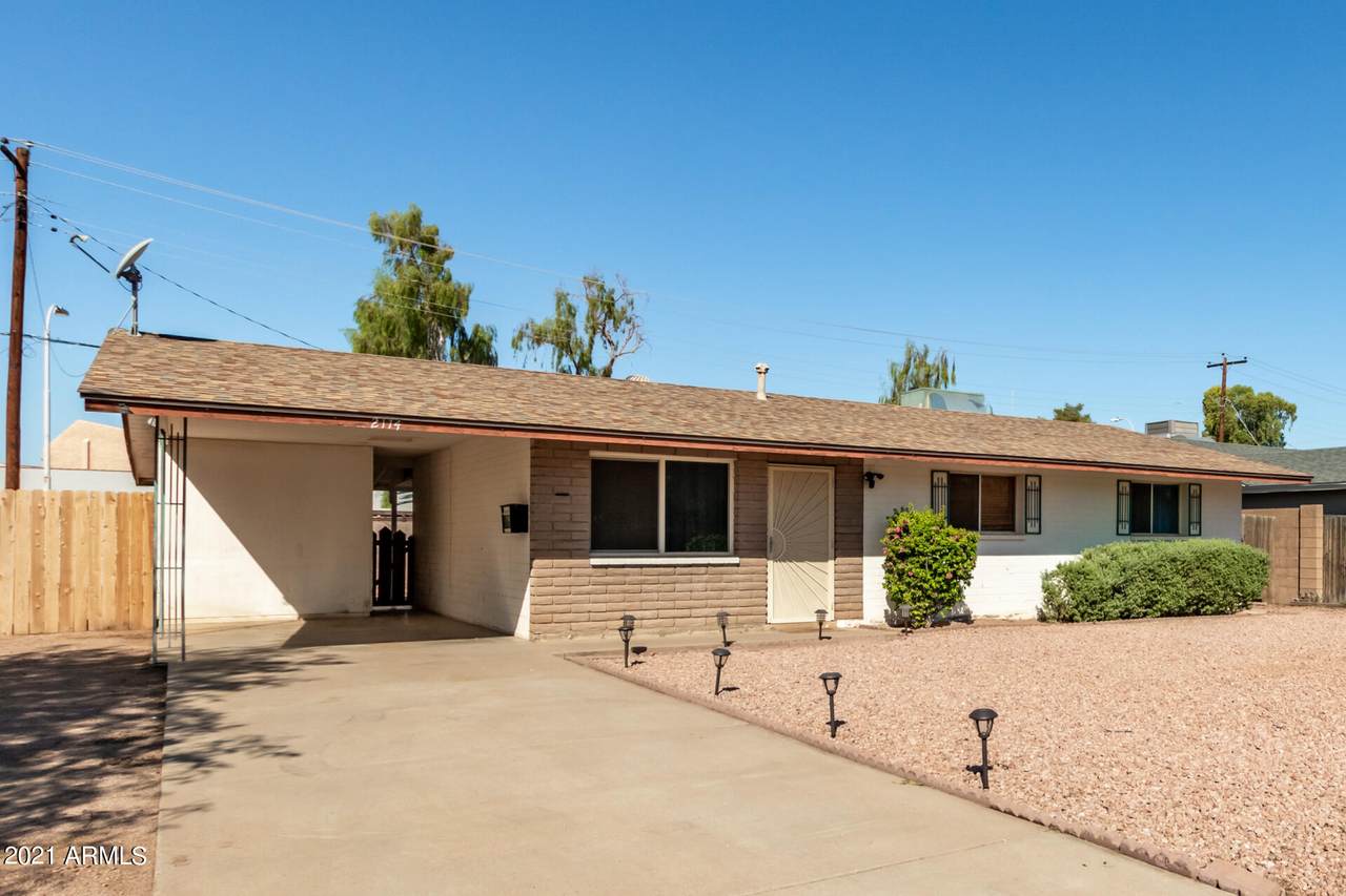 2114 Los Feliz Drive - Photo 1