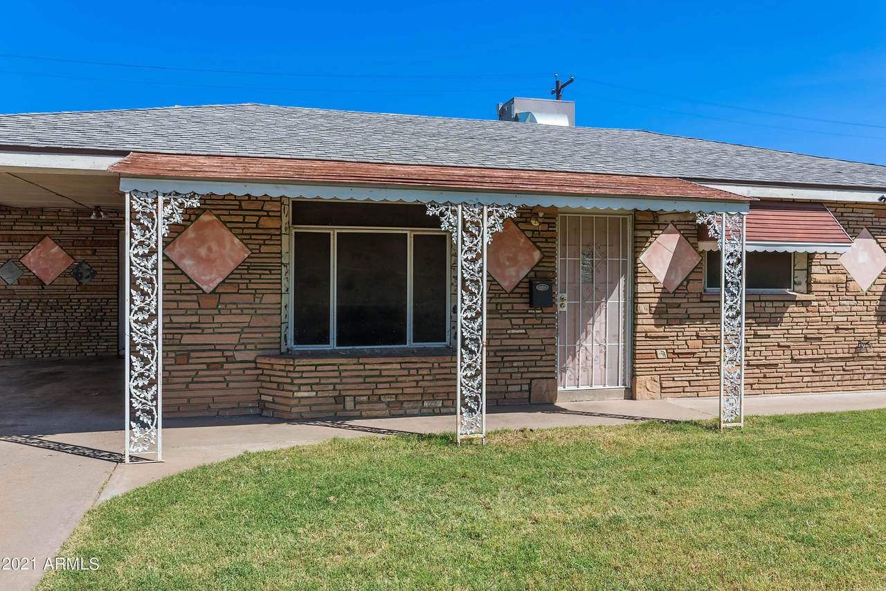 6019 33RD Avenue - Photo 1