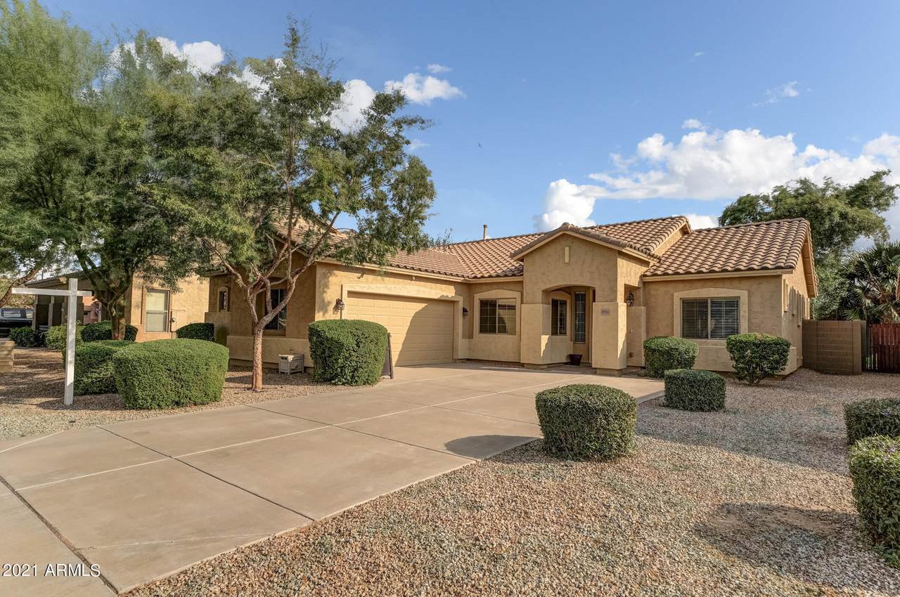 19915 Mayberry Road - Photo 1