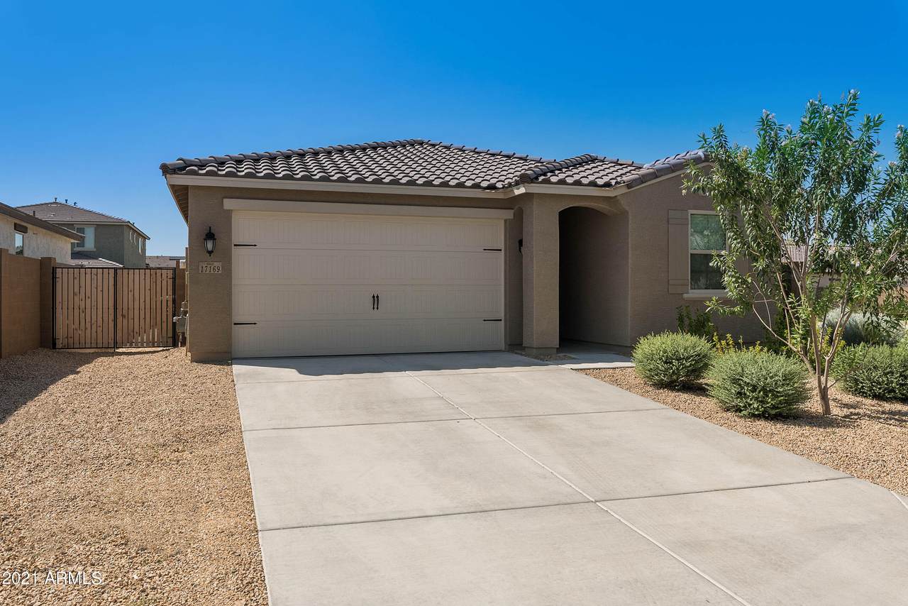 17169 Buchanan Street - Photo 1
