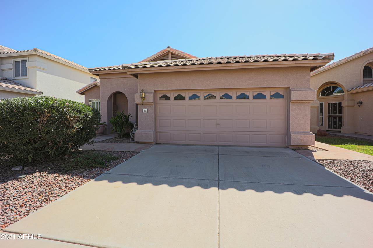 1115 Waltann Lane - Photo 1