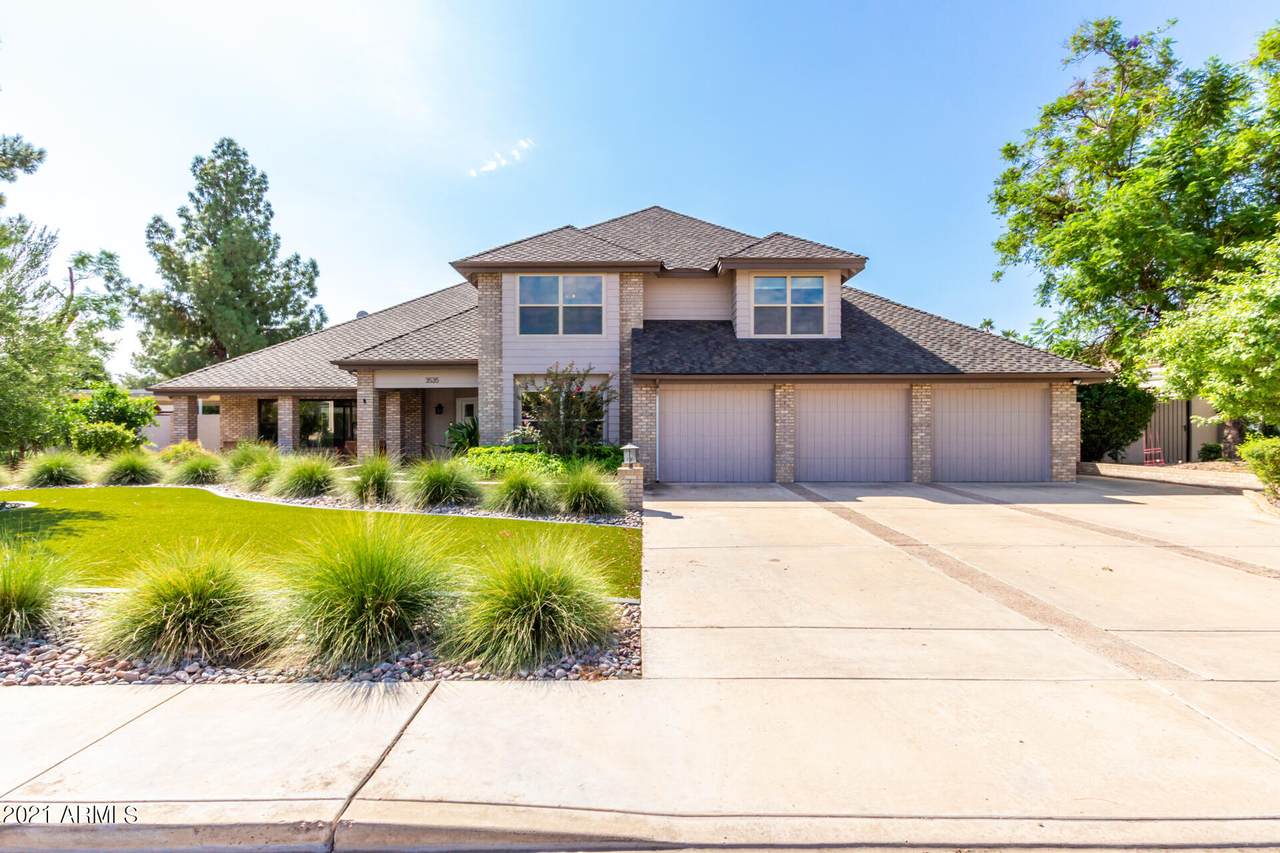 3535 Fairfield Circle - Photo 1