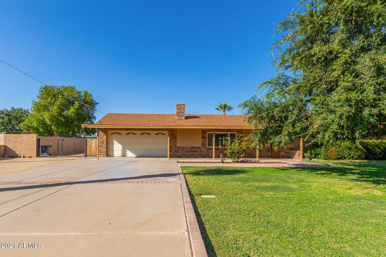 4014 Topeka Drive - Photo 1