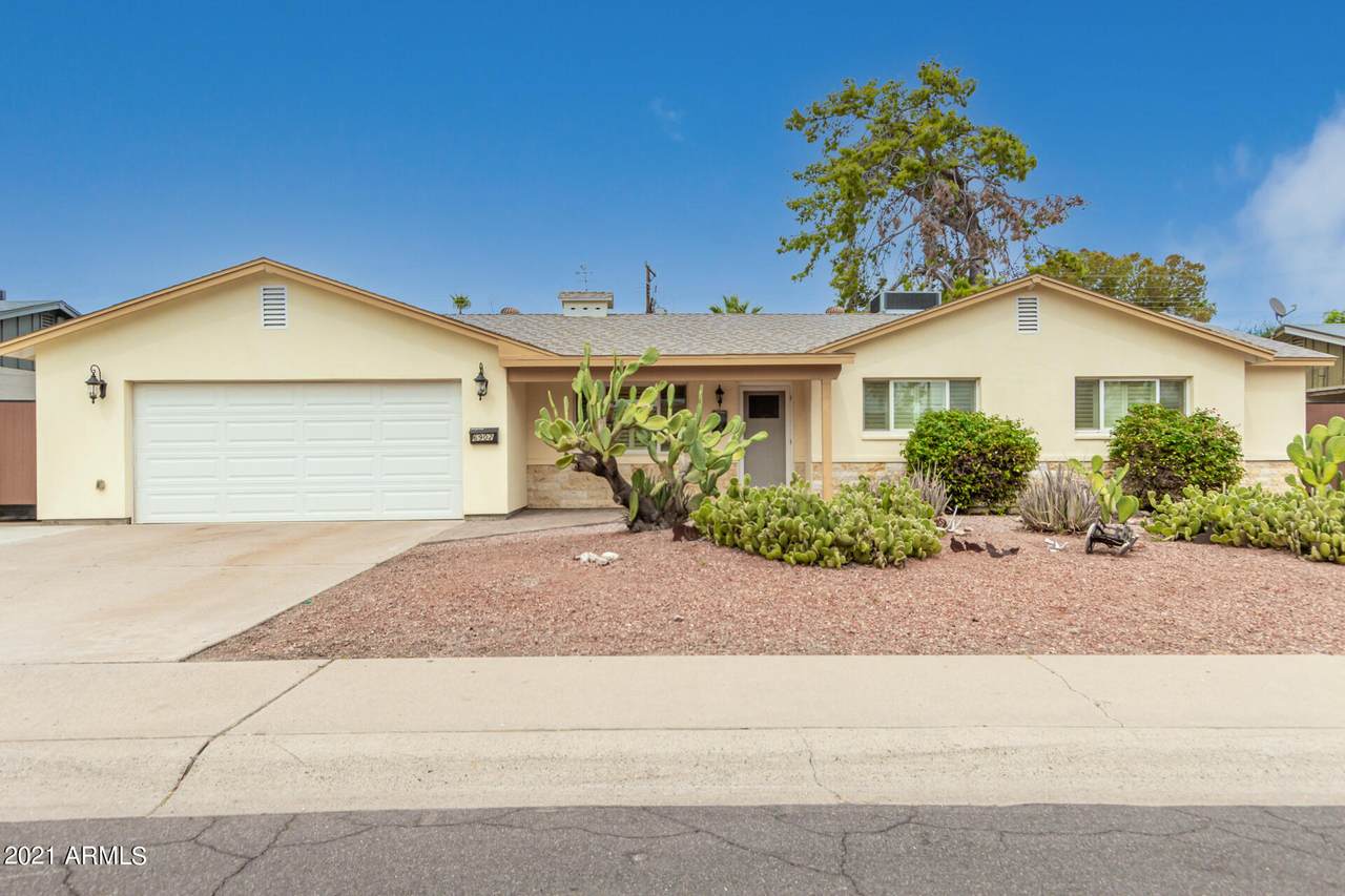 6902 Diamond Street - Photo 1