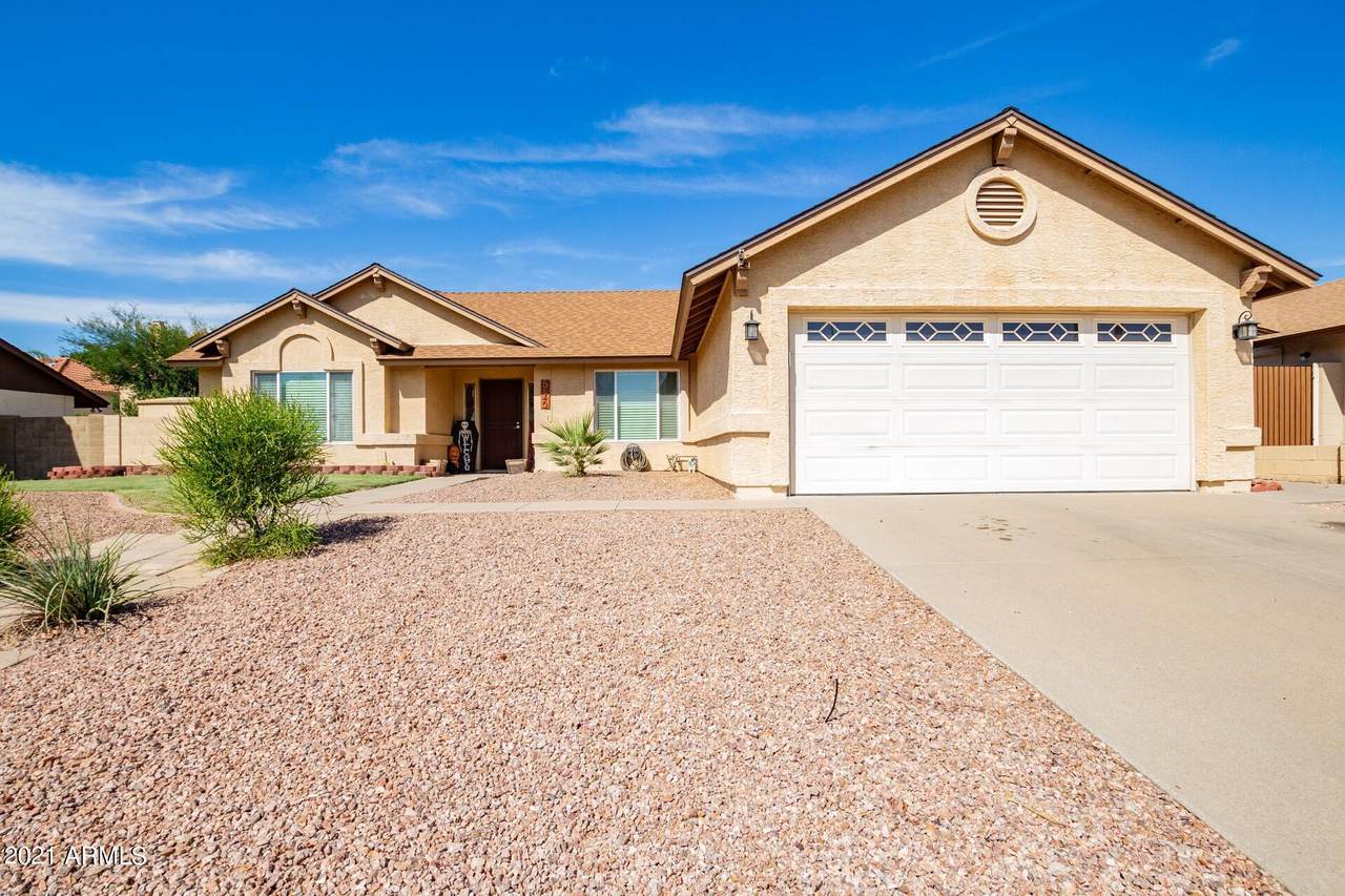 5840 Evergreen Street - Photo 1