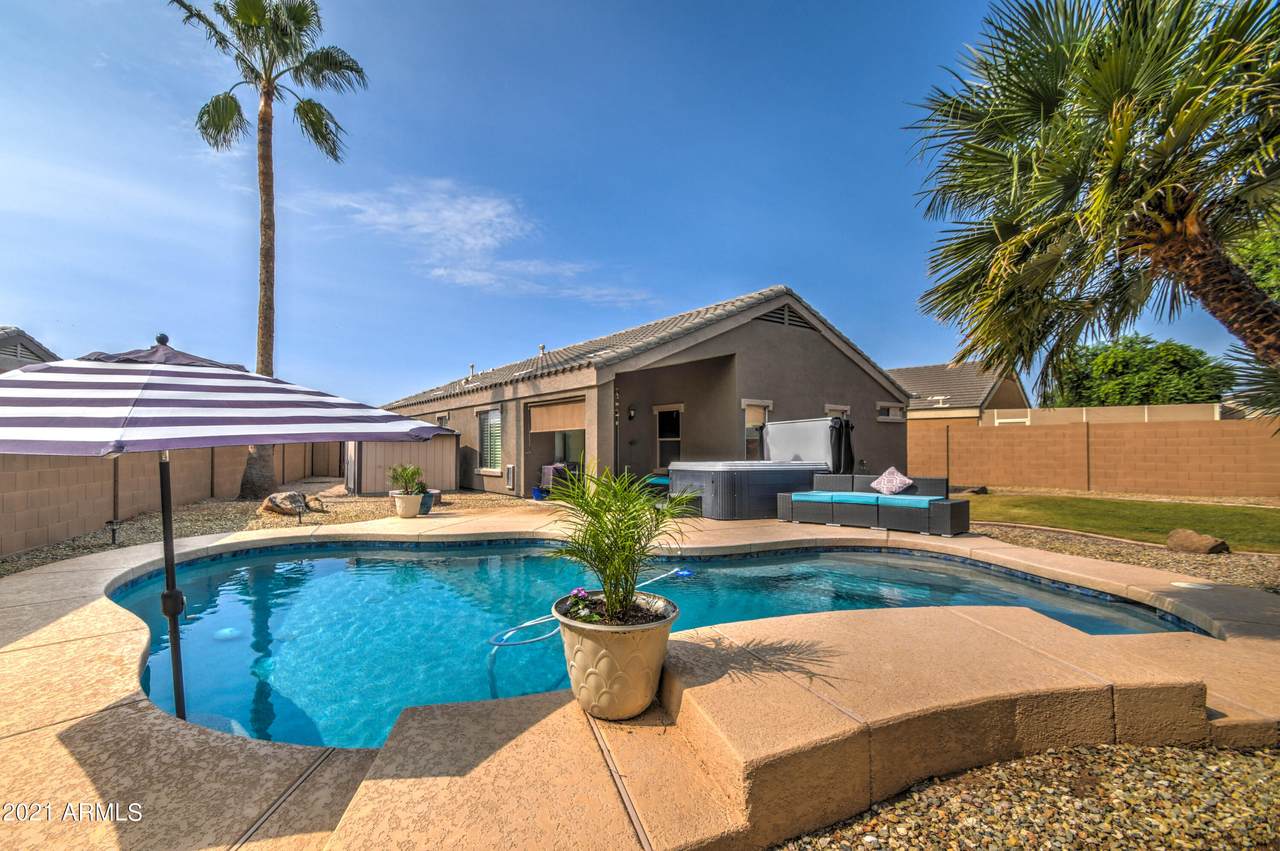 1108 Maddison Street - Photo 1