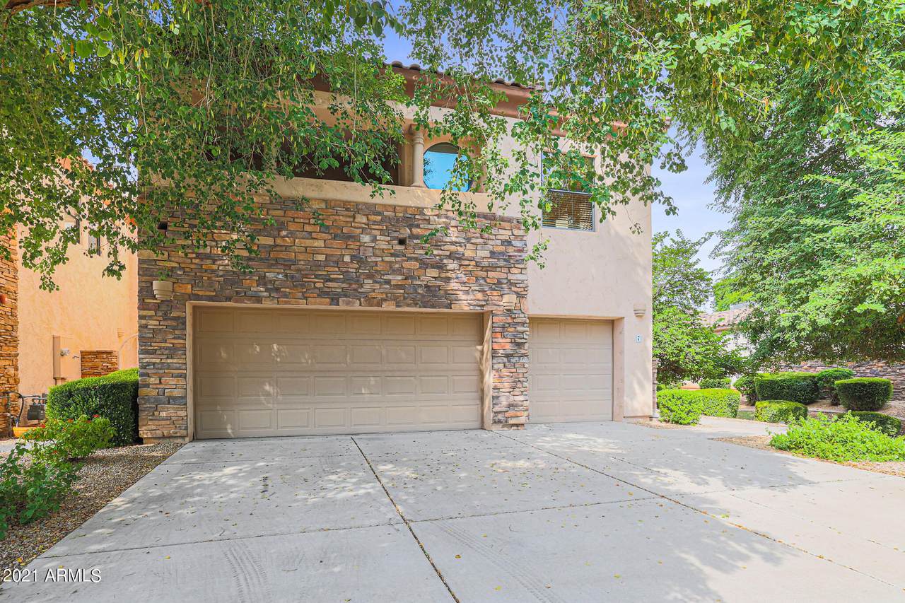 150 Lakeview Boulevard - Photo 1