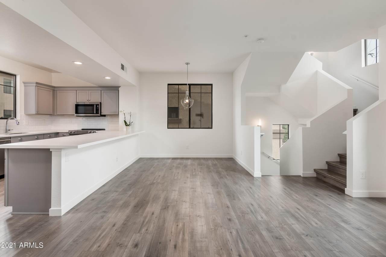 2315 52ND Street - Photo 1