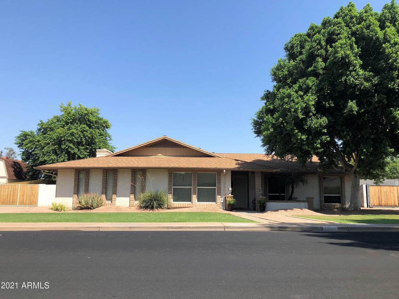 1704 Hope Street - Photo 1