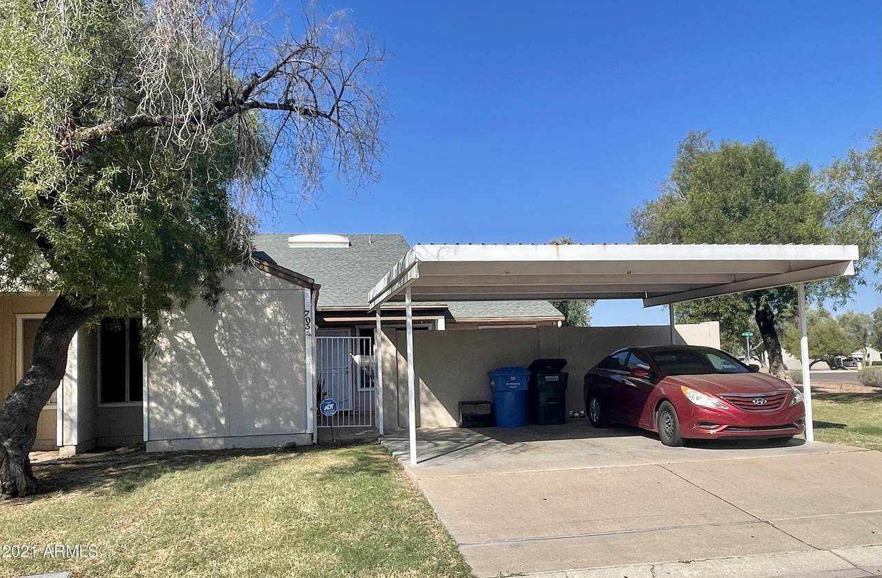 7034 44TH Place - Photo 1