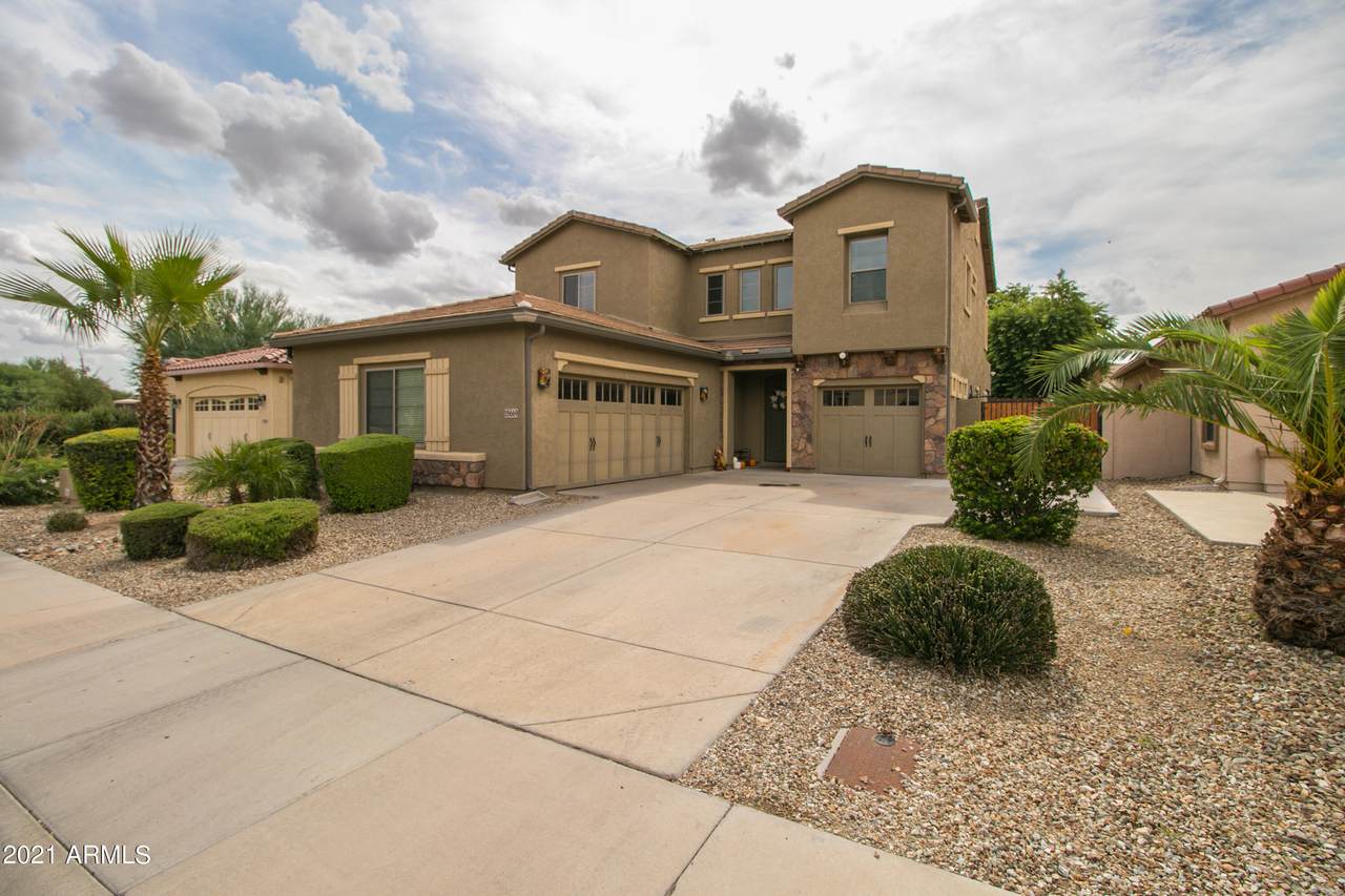 15669 Mackenzie Drive - Photo 1