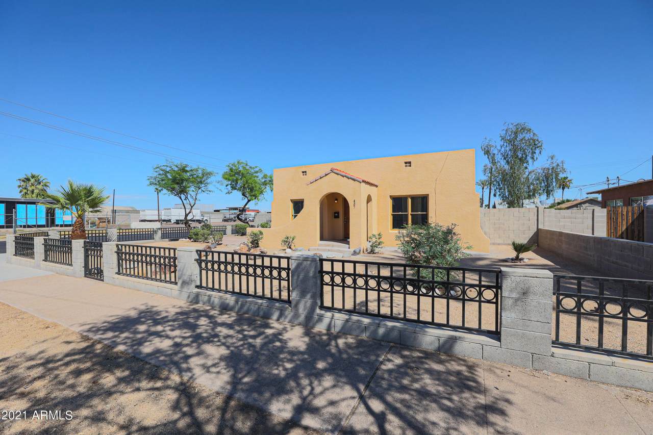 437 18TH Drive - Photo 1