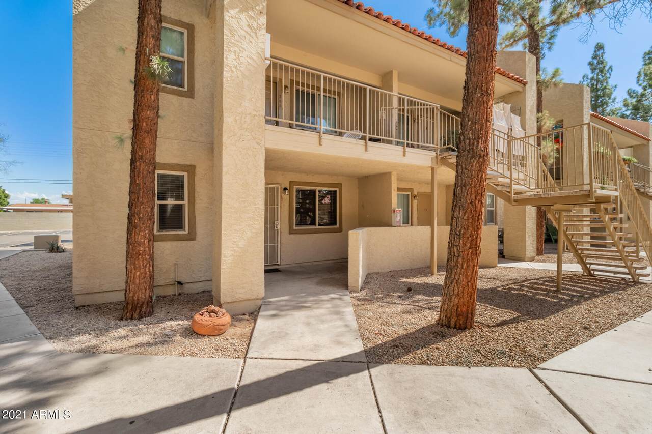 2220 Dora Street - Photo 1