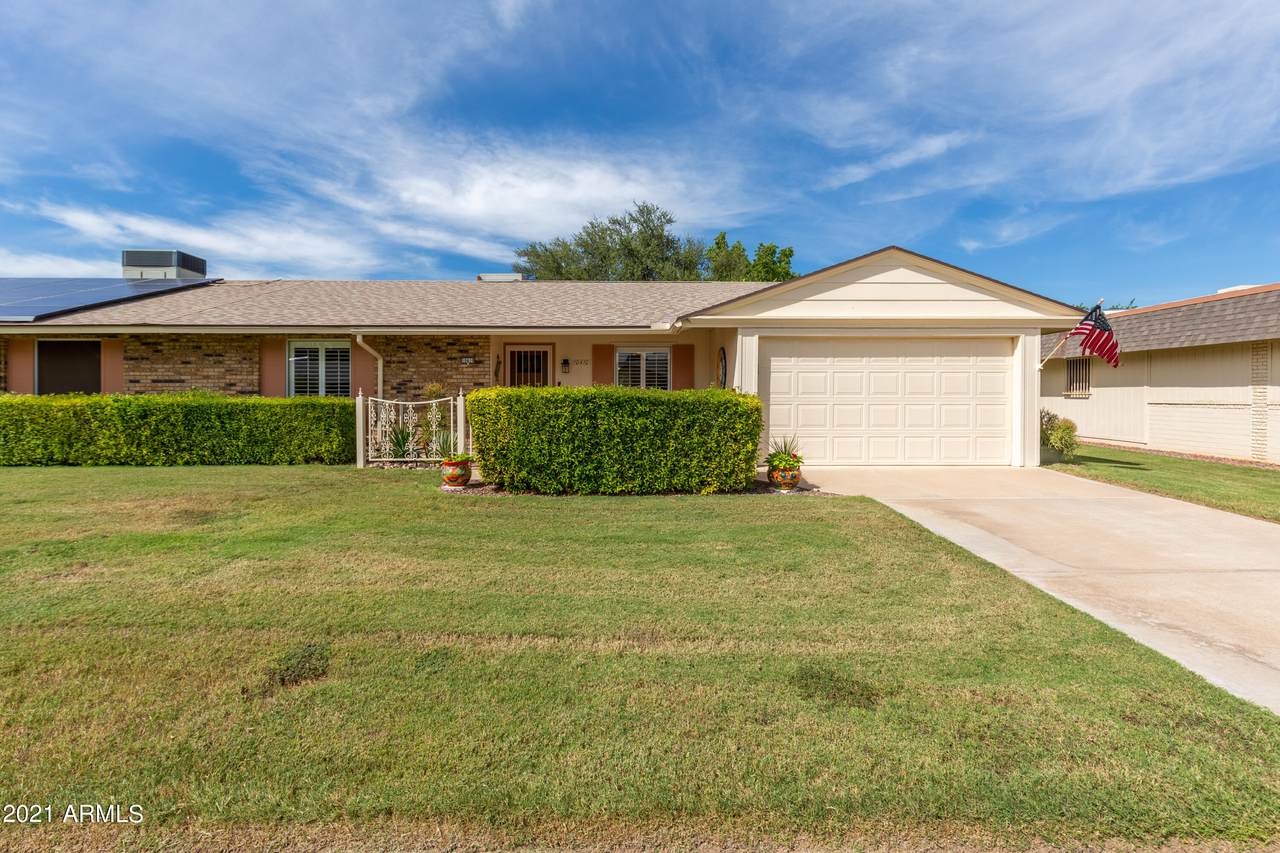 10410 Kingswood Circle - Photo 1