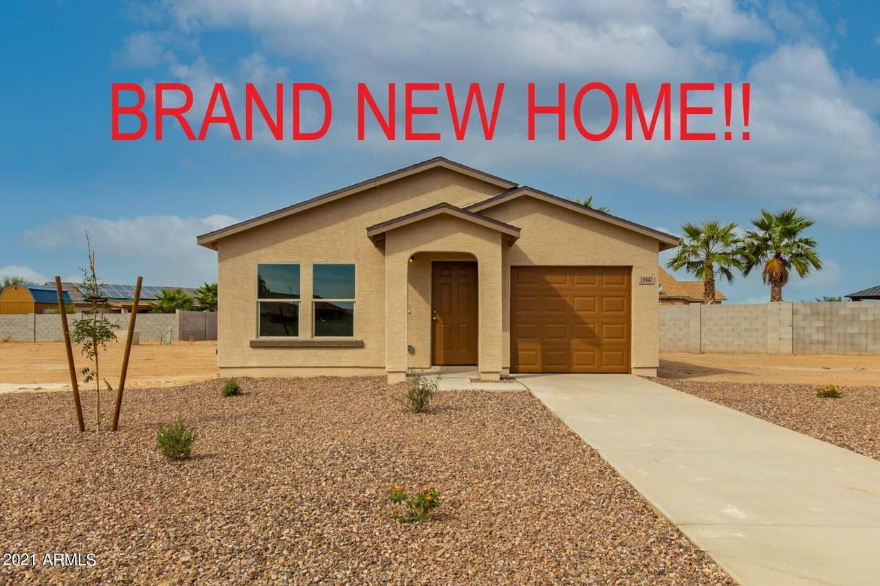10947 Cambria Circle - Photo 1