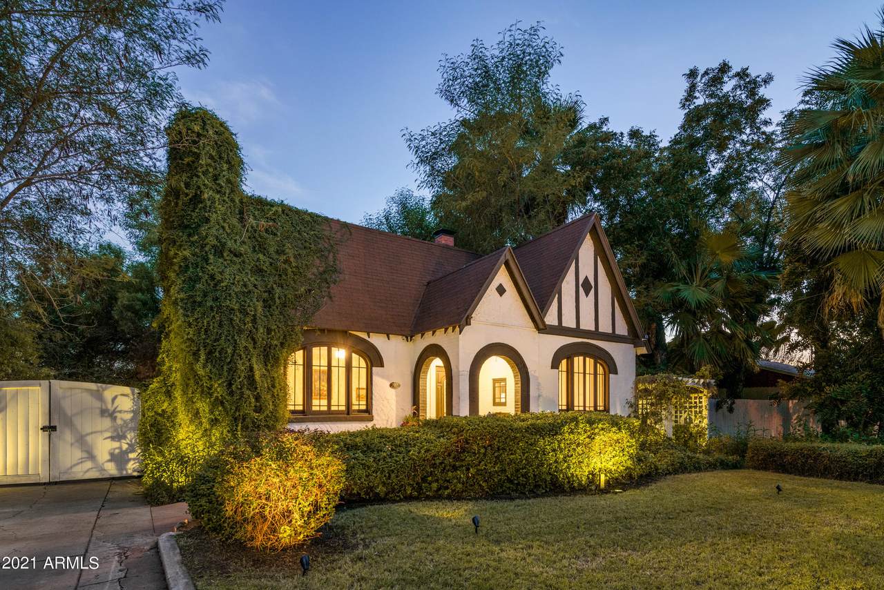 707 Mackenzie Drive - Photo 1