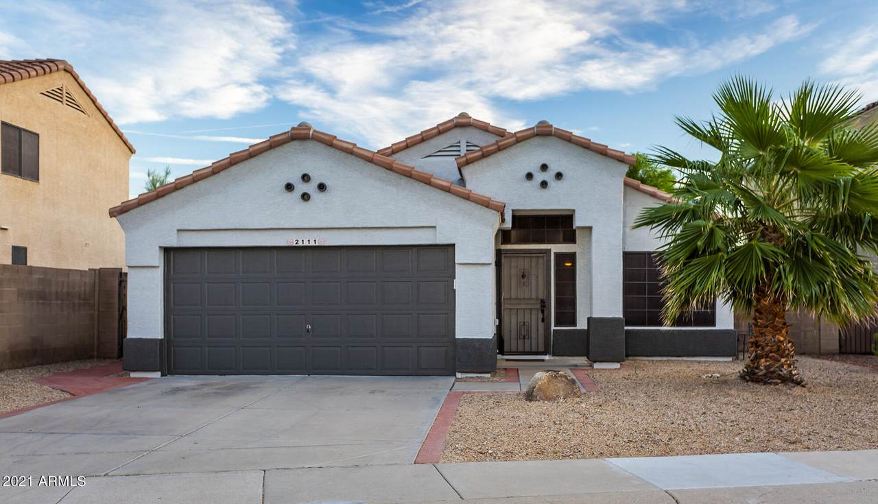 2111 Tracy Lane - Photo 1