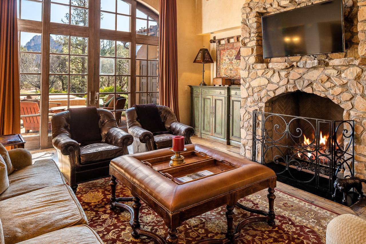 200 Secret Canyon Drive - Photo 1