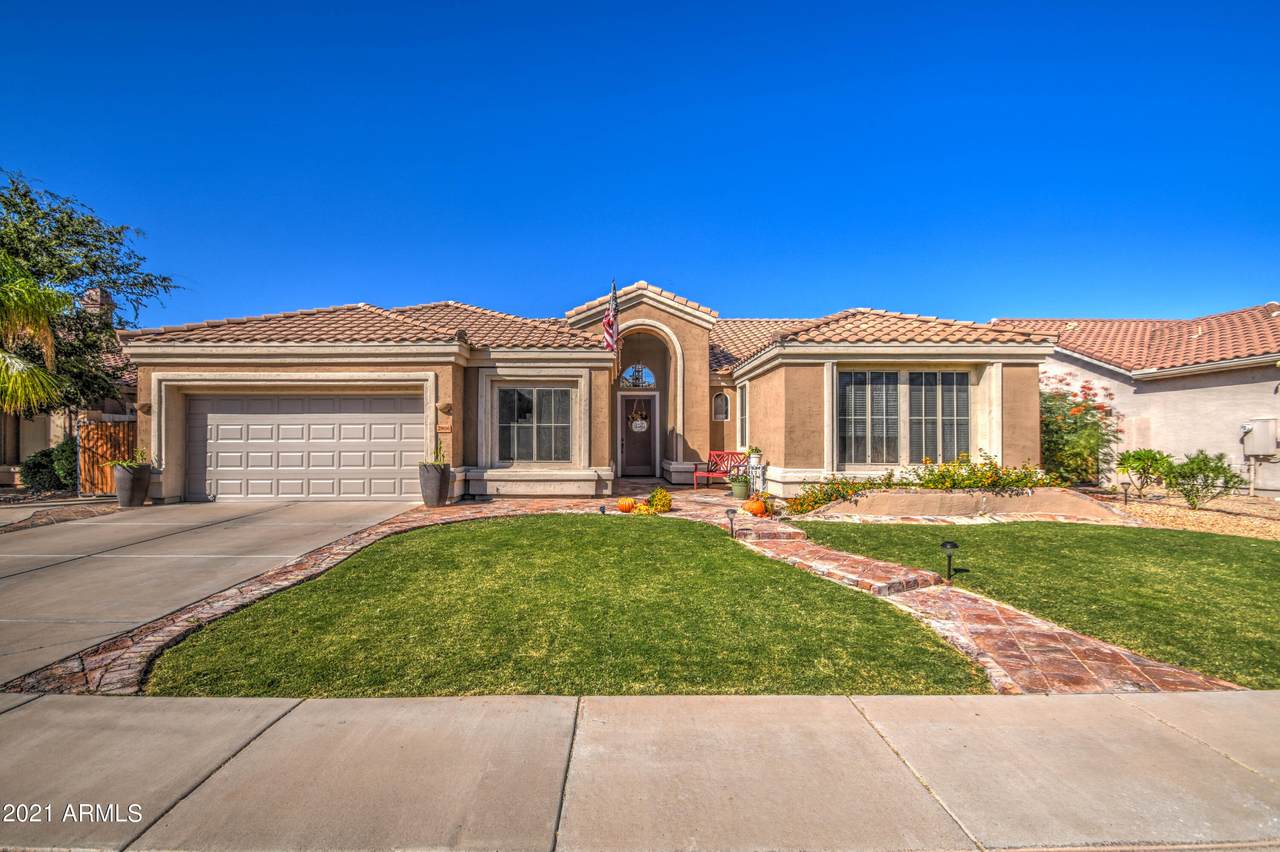 2906 Melody Lane - Photo 1
