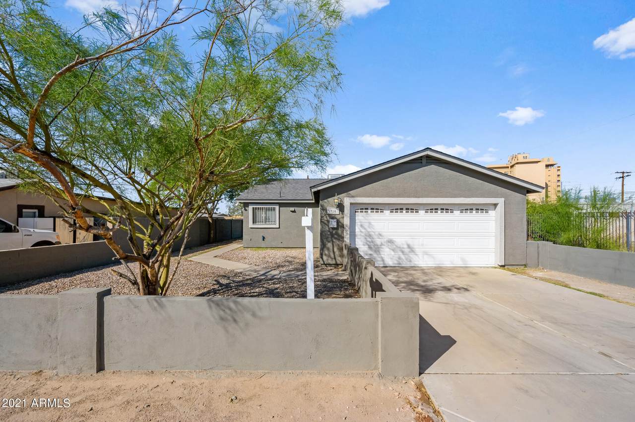 714 Cocopah Street - Photo 1