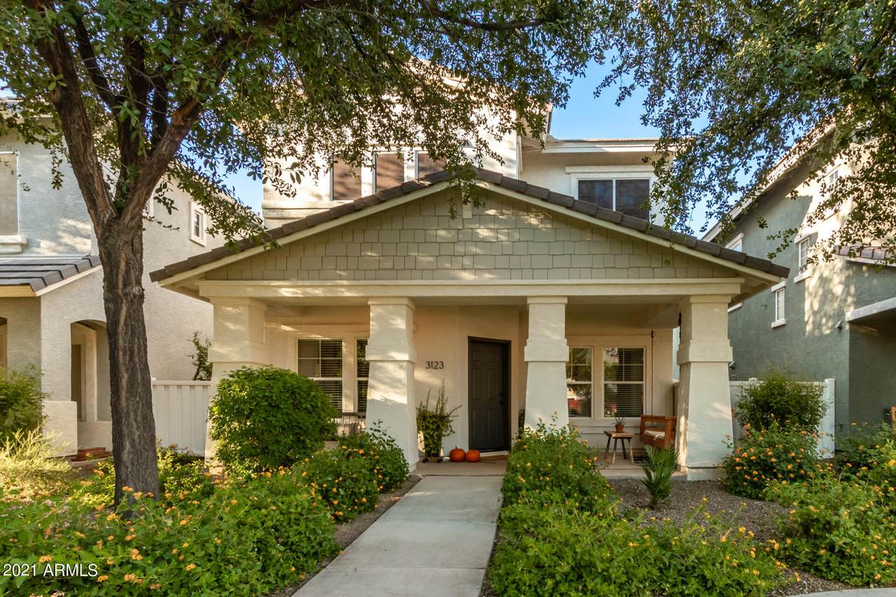 3123 Hobart Street - Photo 1