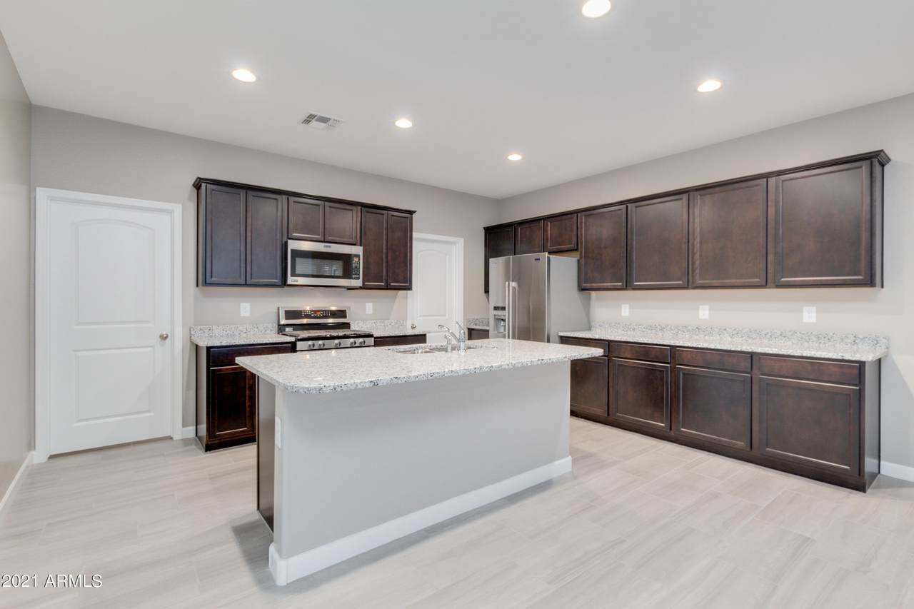40914 Sunland Drive - Photo 1