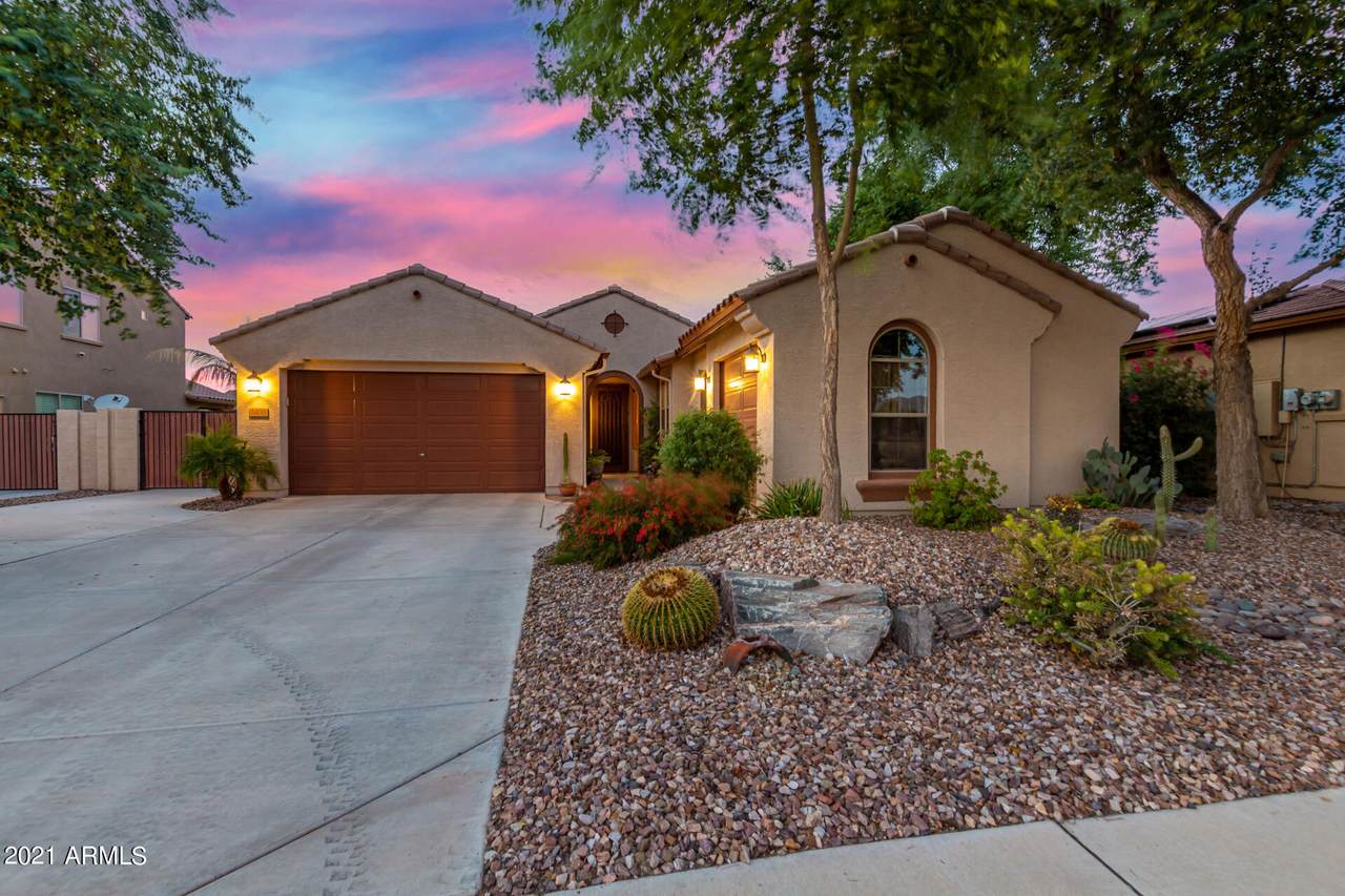5430 Samantha Way - Photo 1