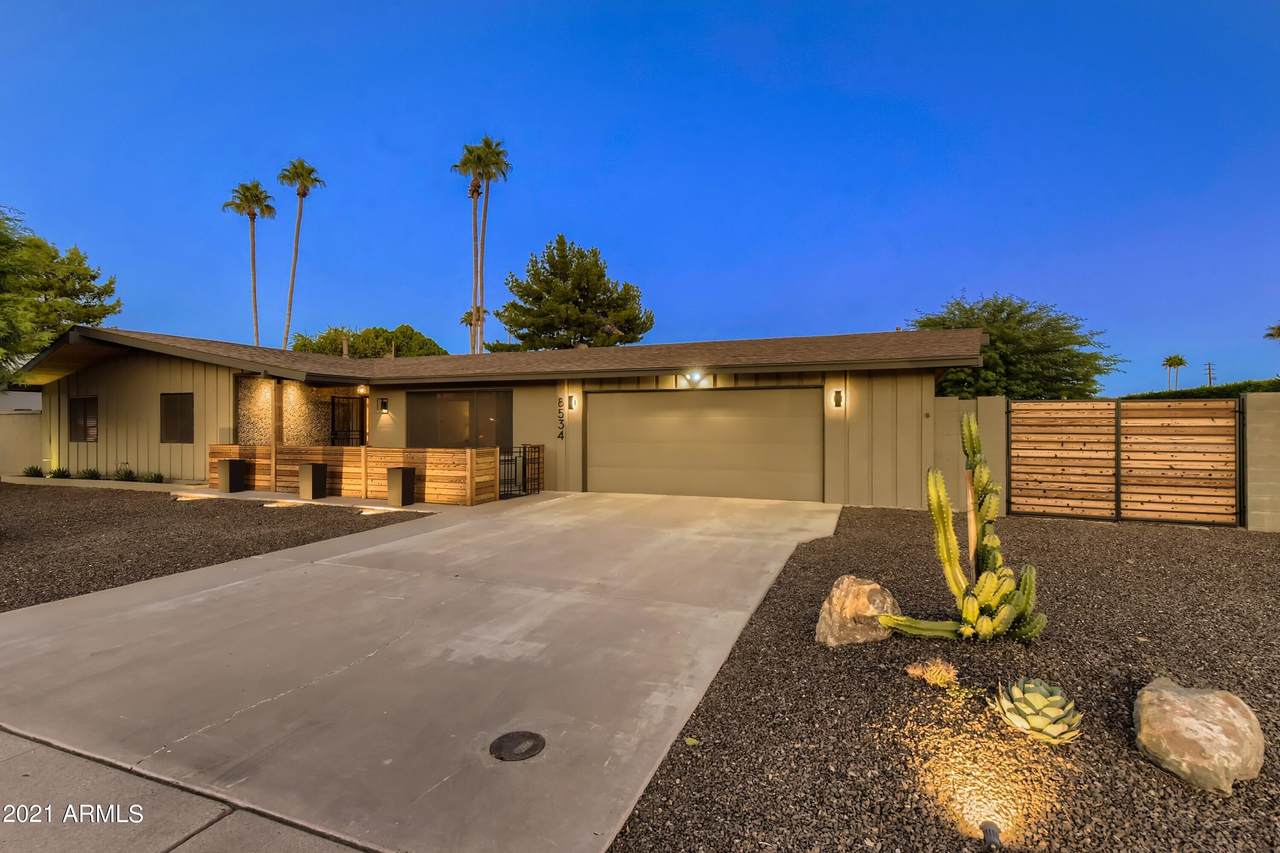 8534 Monterey Way - Photo 1