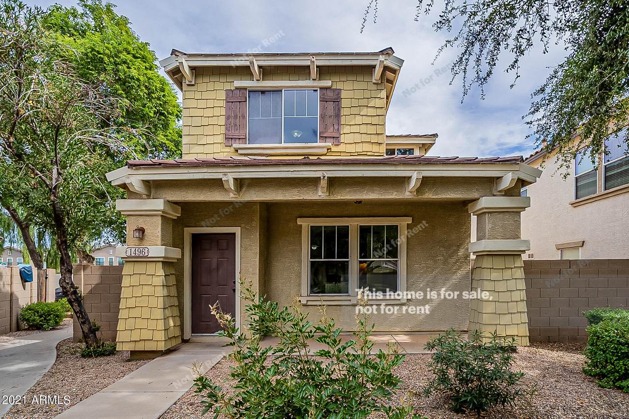 1496 Roadrunner Drive - Photo 1