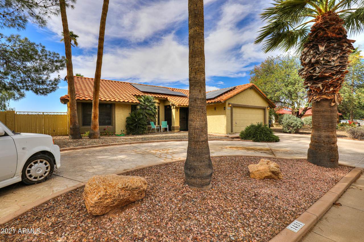 1481 Koenig Drive - Photo 1