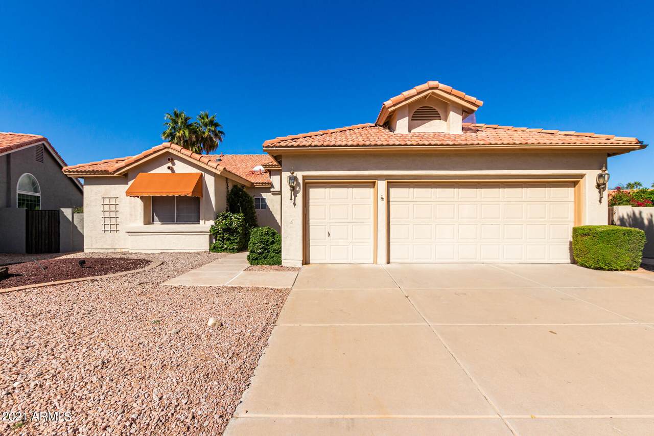 24640 Foxglenn Drive - Photo 1