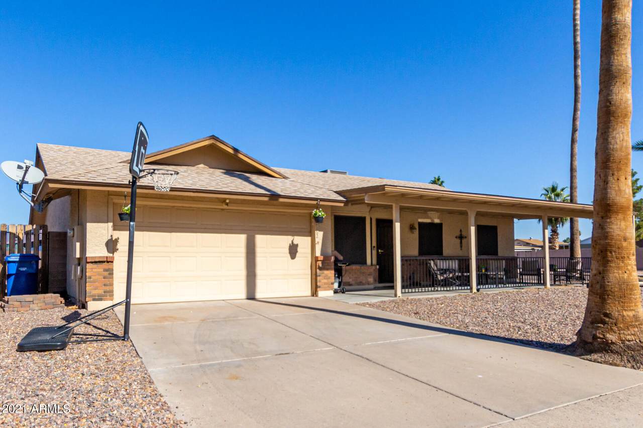 2362 Diamond Avenue - Photo 1