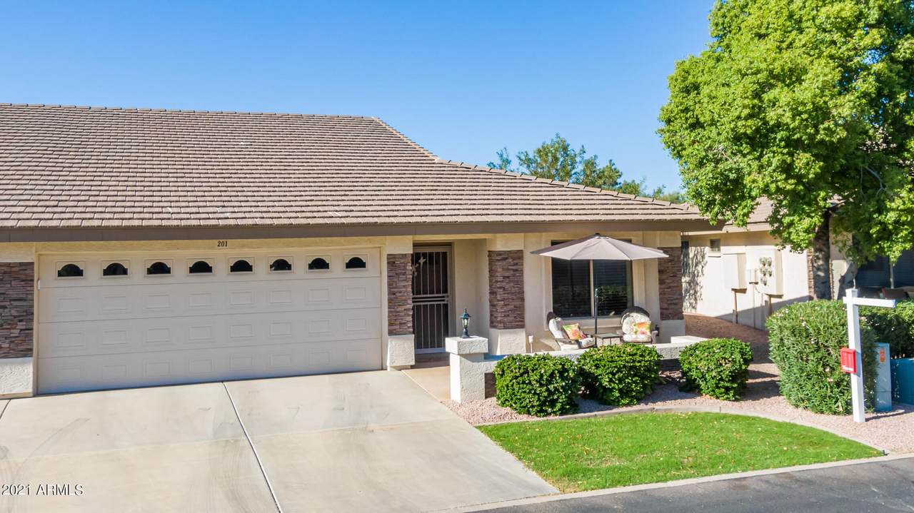 11069 Kilarea Avenue - Photo 1