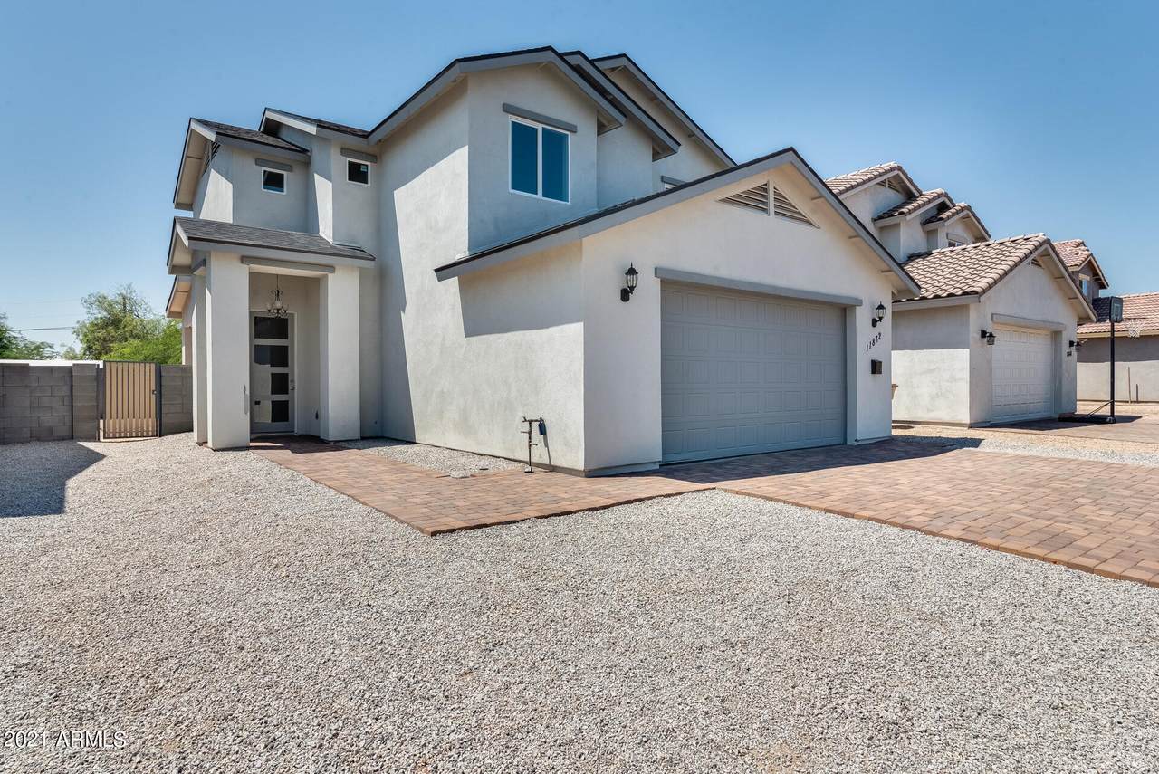 11832 79th Drive - Photo 1