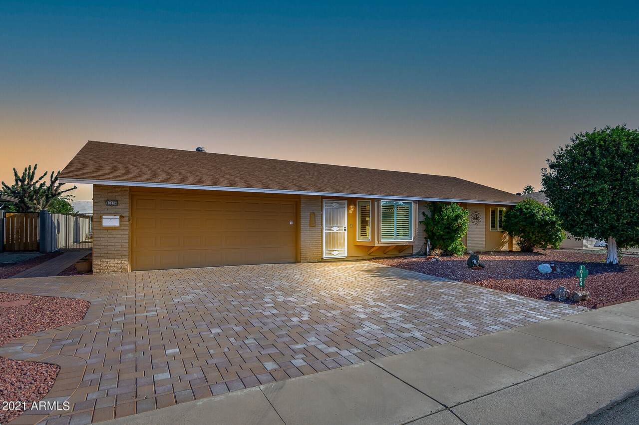 10104 Oak Ridge Drive - Photo 1