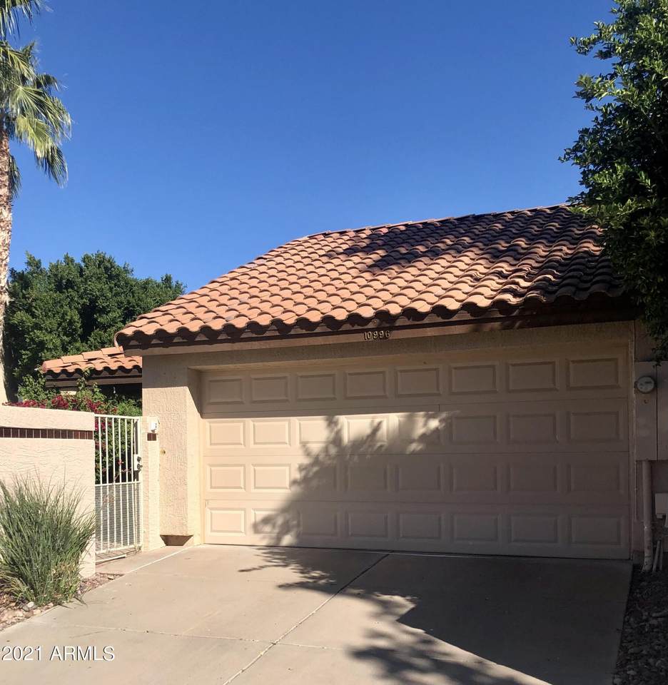 10996 Yucca Street - Photo 1