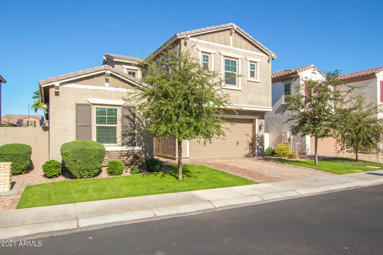 972 Angel Drive - Photo 1