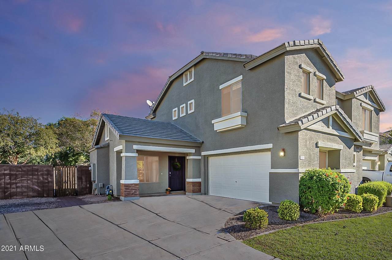 3763 Laurel Way - Photo 1