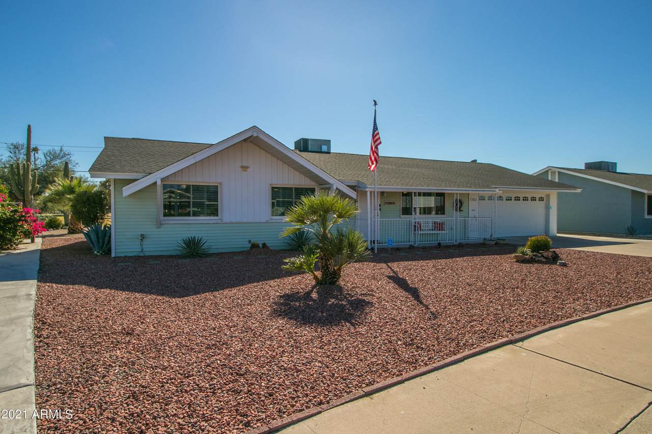 10261 Desert Hills Drive - Photo 1