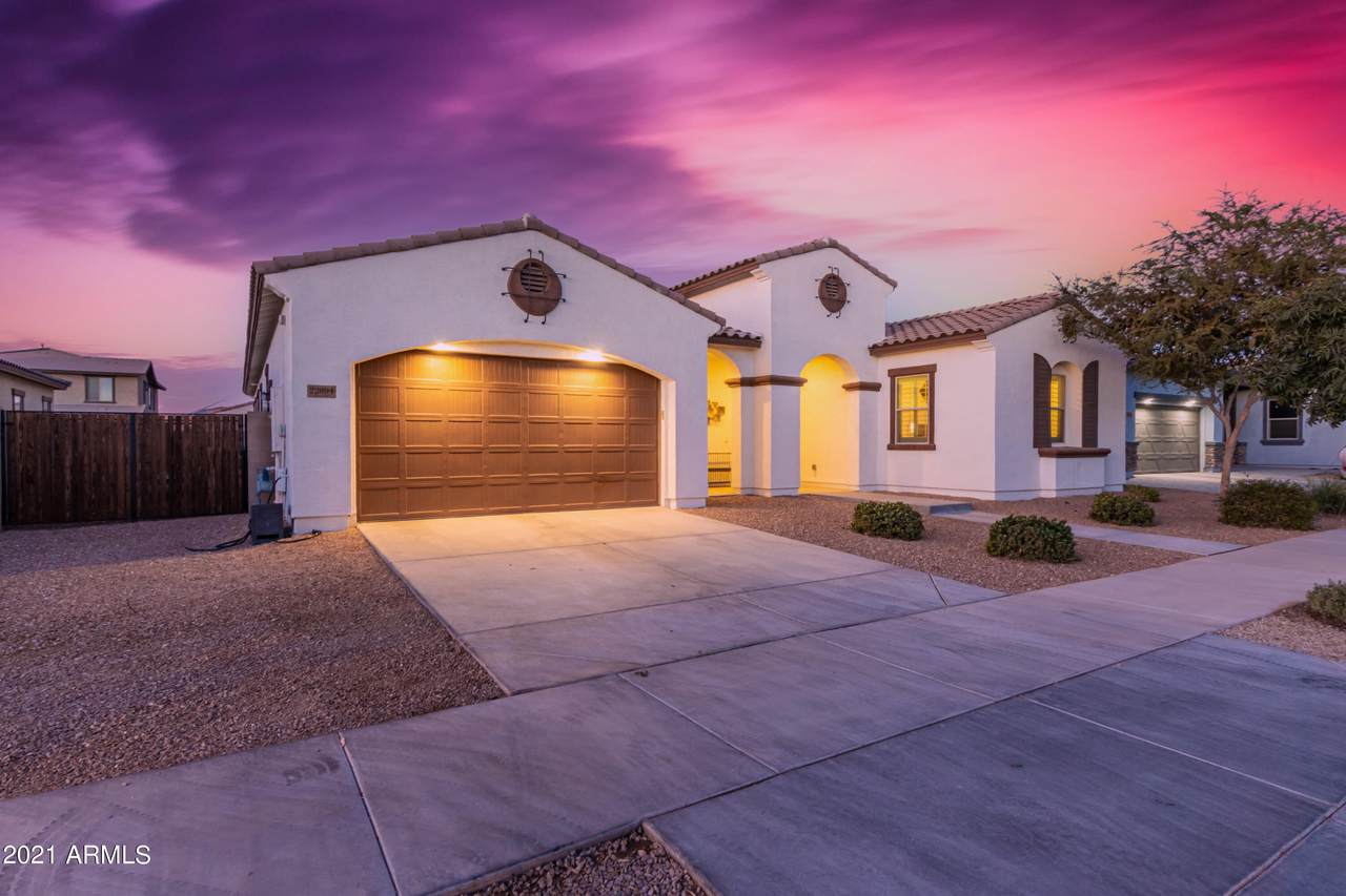 22894 Desert Hills Drive - Photo 1