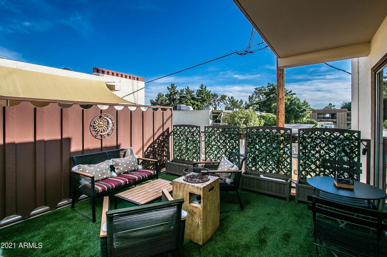 7751 Glenrosa Avenue - Photo 1