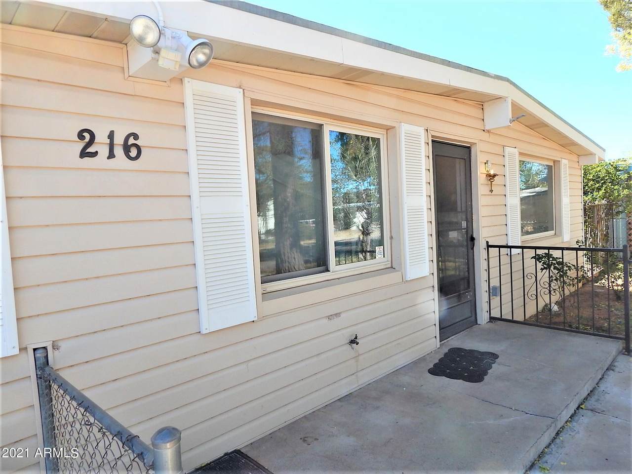 216 Busby Drive - Photo 1