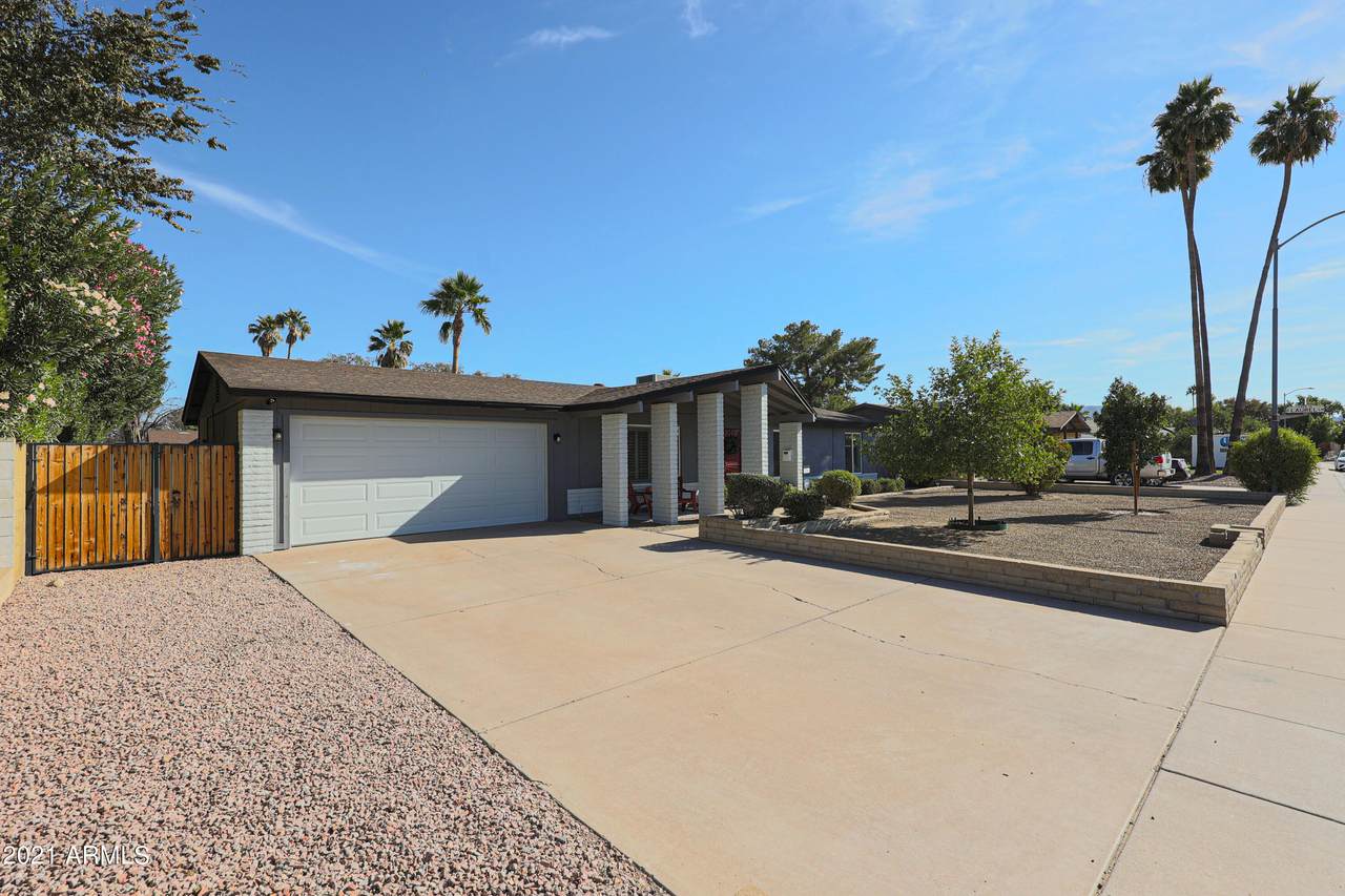 11827 35TH Street - Photo 1