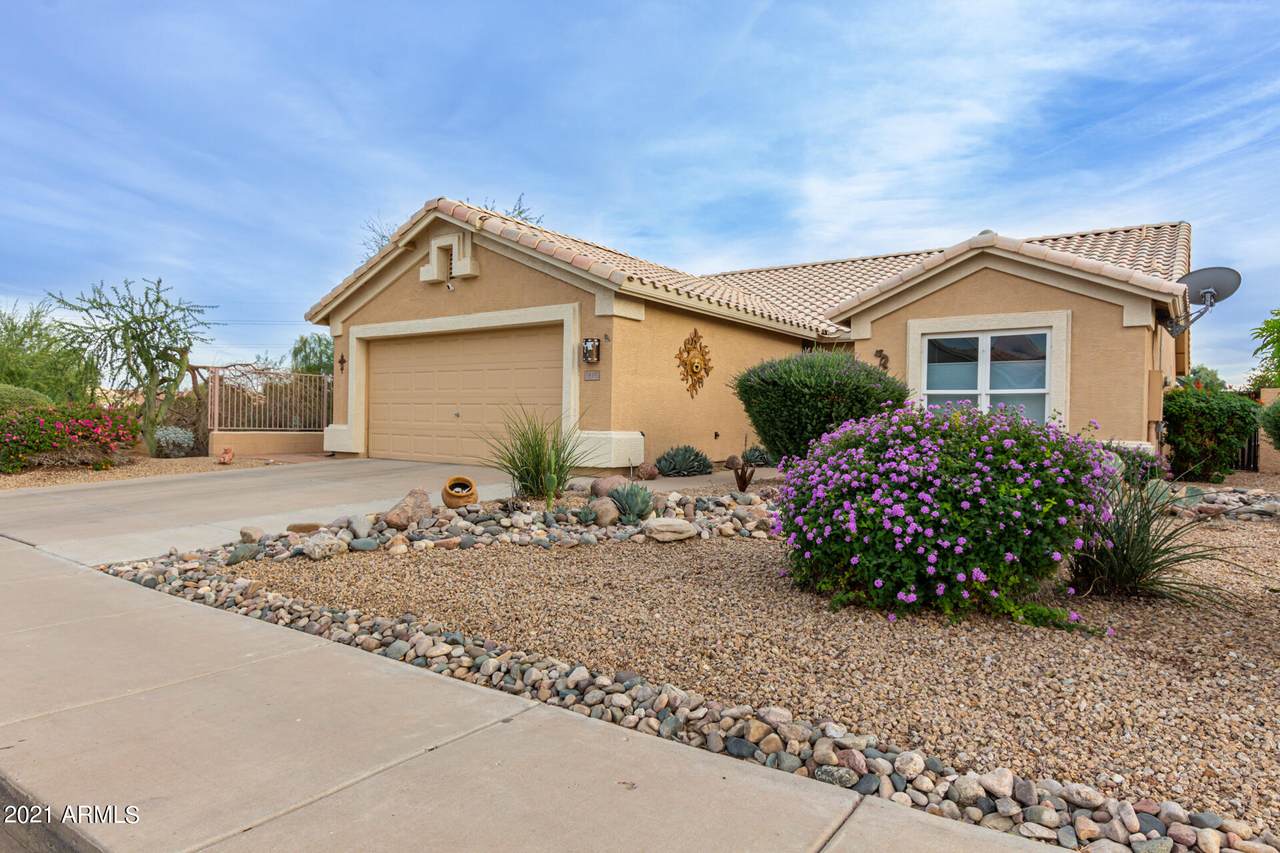 18195 Coyote Lakes Parkway - Photo 1