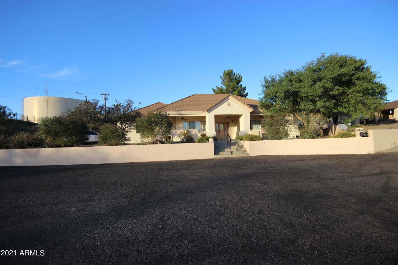 255 Holly Road - Photo 1