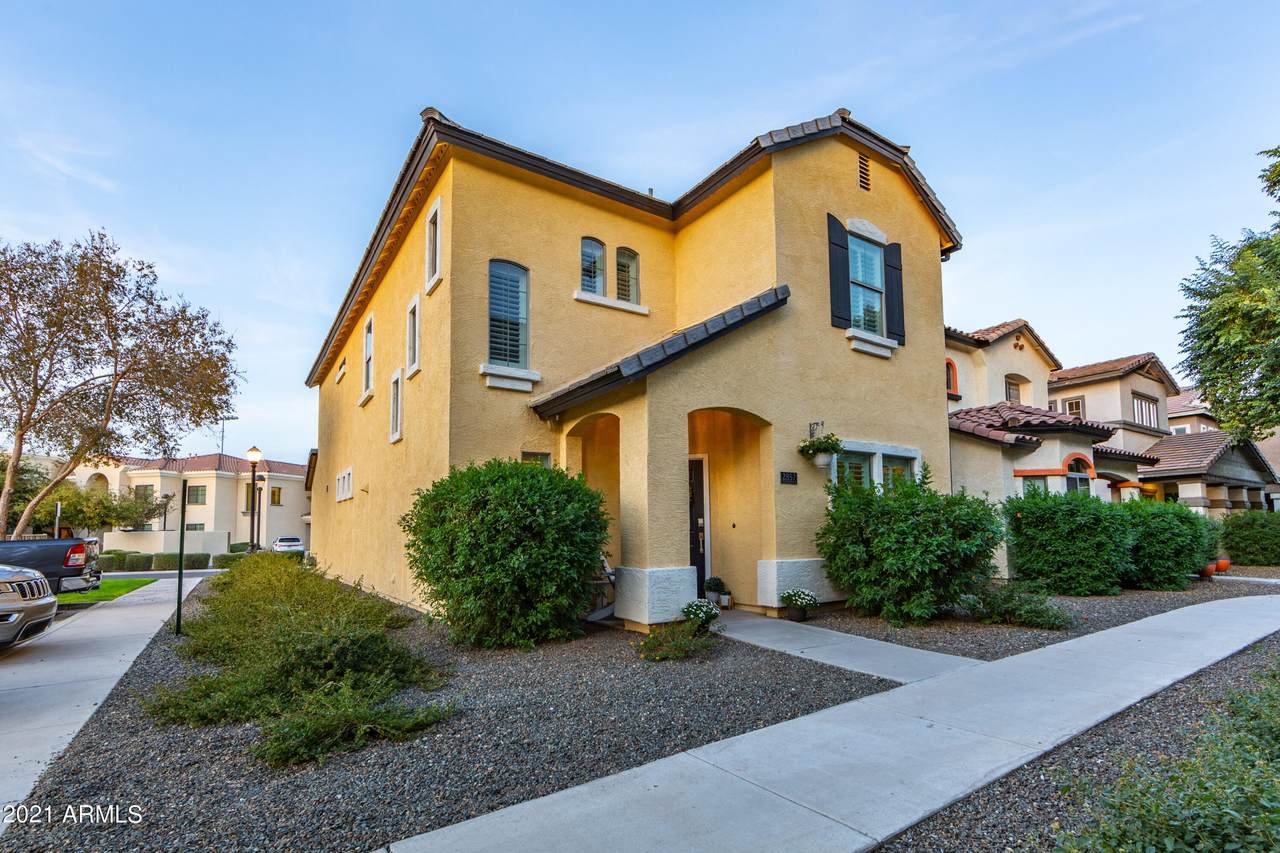 2857 Virginia Street - Photo 1