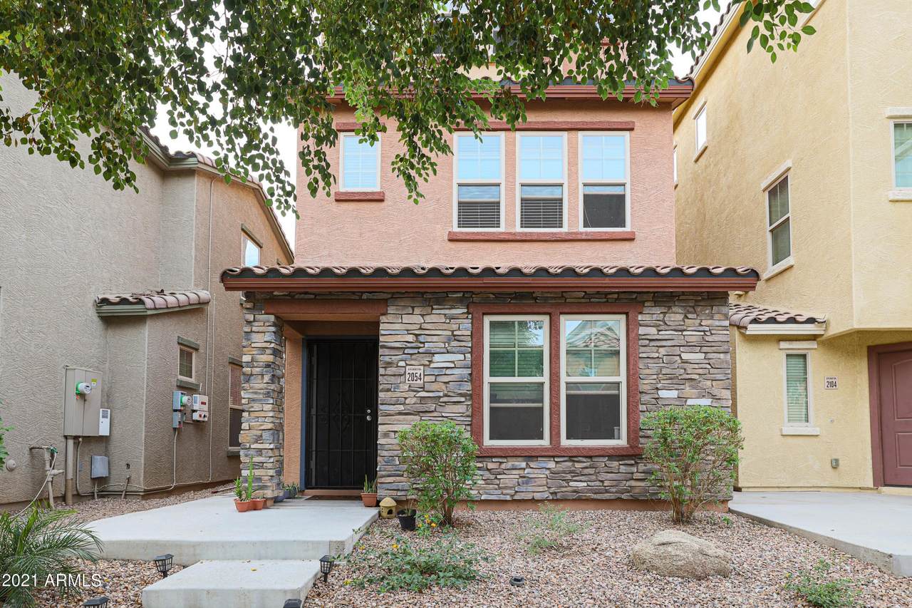 2054 77TH Drive - Photo 1